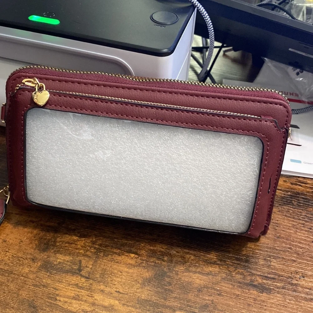 Brand New Multifunctional Women's Travel Wallet Touch Screen Phone Bag